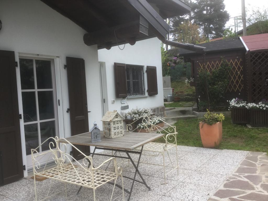 Il Colle Fiorito Bed and Breakfast Oleggio Castello Buitenkant foto