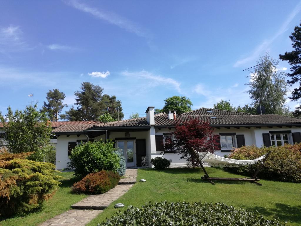 Il Colle Fiorito Bed and Breakfast Oleggio Castello Buitenkant foto
