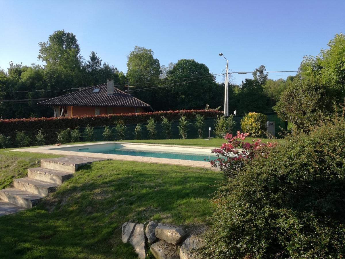 Il Colle Fiorito Bed and Breakfast Oleggio Castello Buitenkant foto